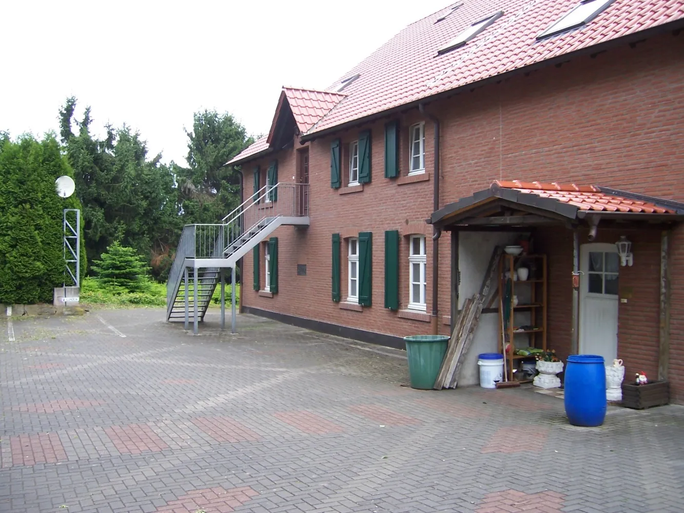 5 Zimmer Wohnung mit 150 m² in Essen – Bild 2