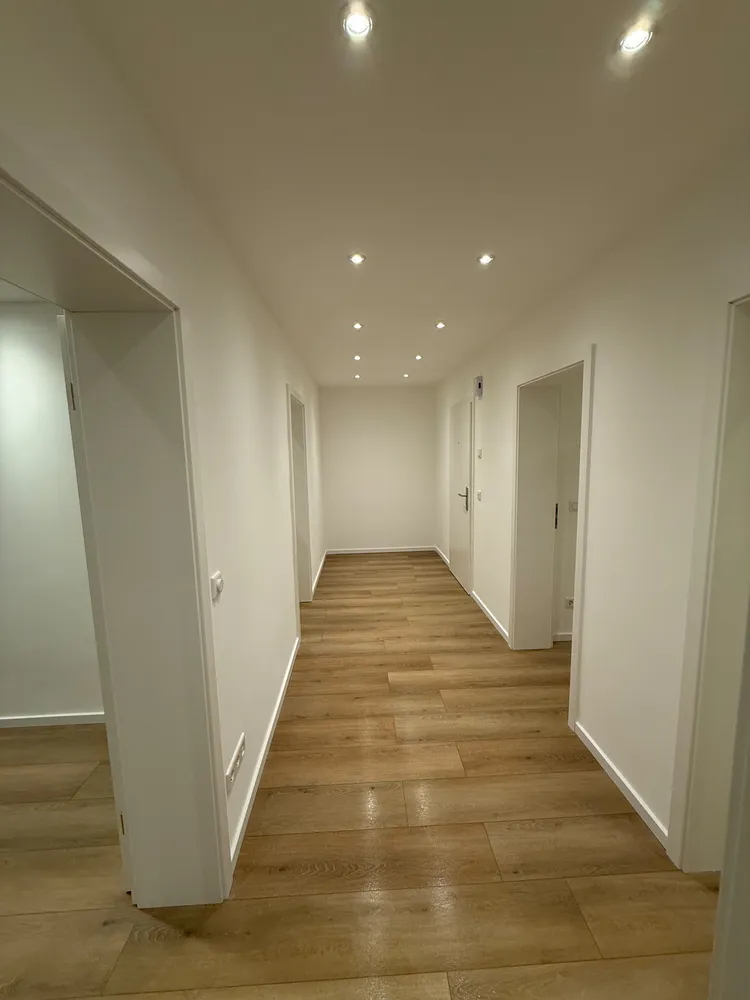 4 Zimmer Wohnung mit 79 m² in Moers – Bild 1