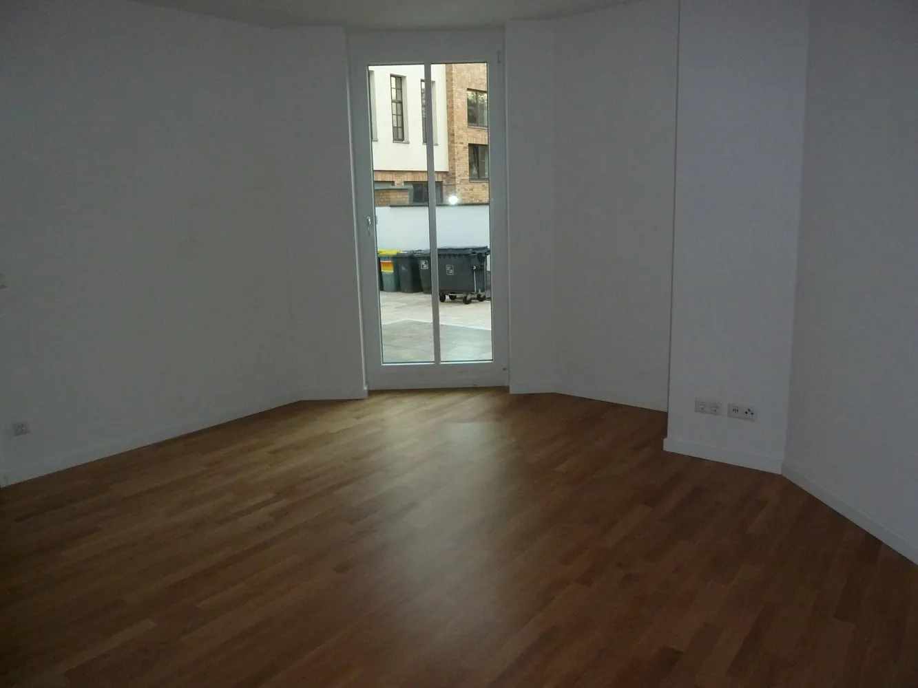 3 Zimmer Wohnung mit 90 m² in Berlin – Bild 2