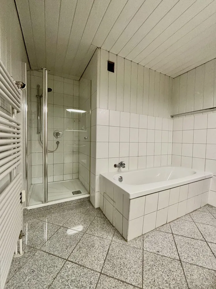5 Zimmer Wohnung mit 108 m² in Leonberg – Bild 8