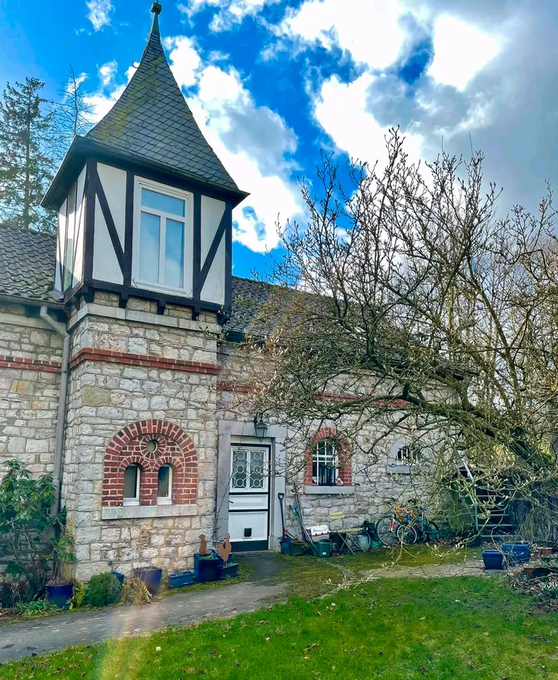 2 Zimmer Wohnung mit 110 m² in Aachen – Bild 4