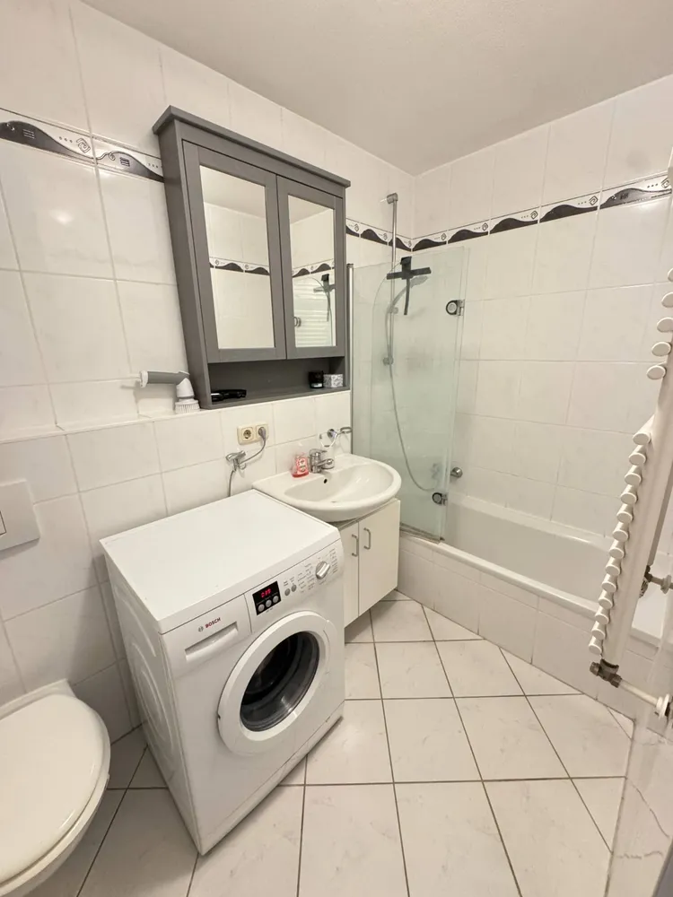 2 Zimmer Wohnung mit 44 m² in München – Bild 2