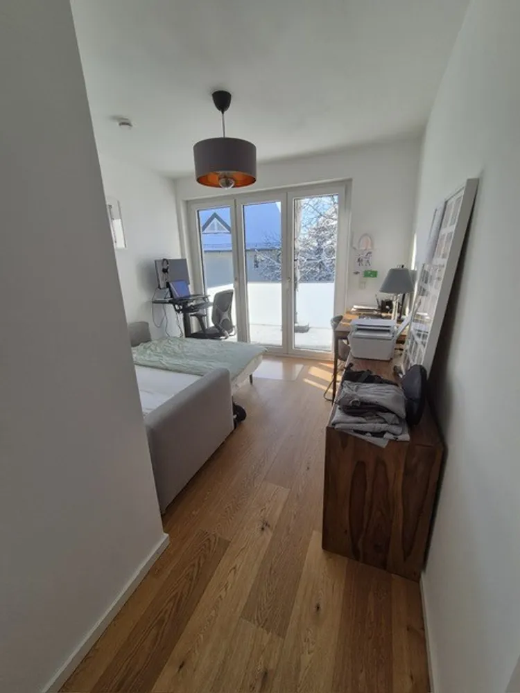 4 Zimmer Wohnung mit 98 m² in München – Bild 3