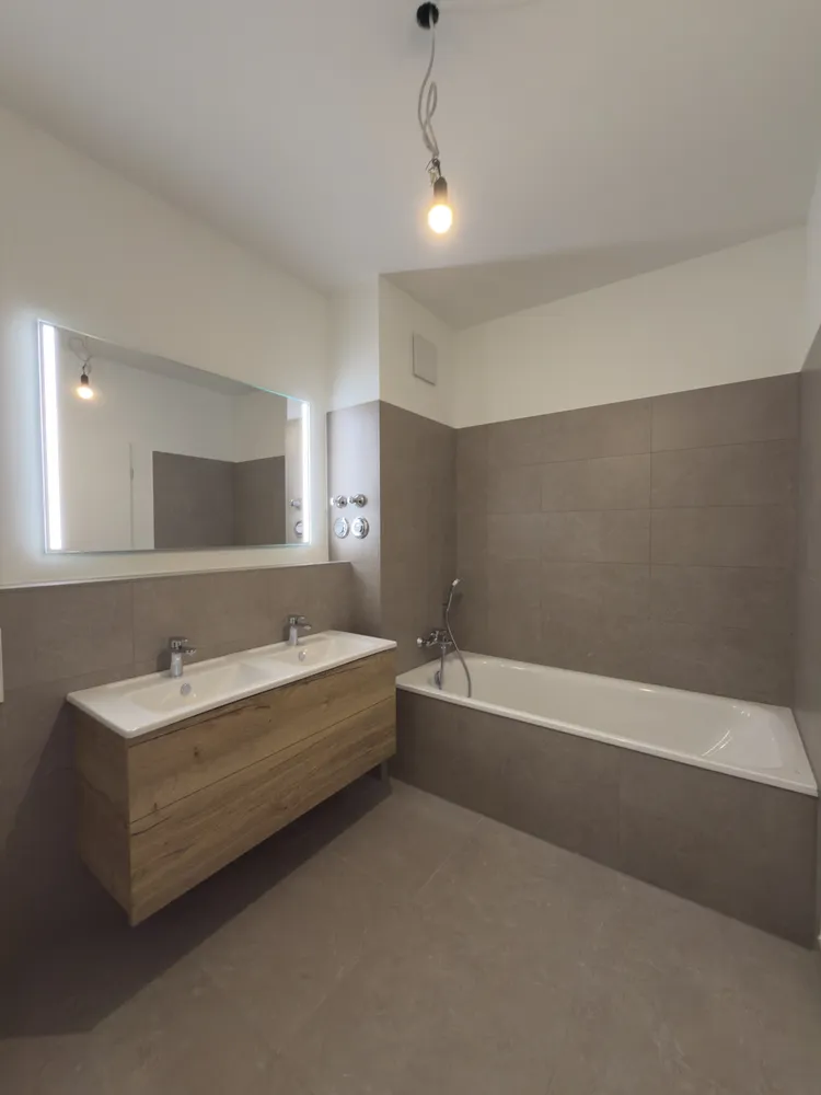 3 Zimmer Wohnung mit 90 m² in Wiesbaden – Bild 5