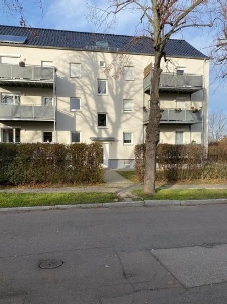 2 Zimmer Wohnung mit 54 m² in Weißenfels – Bild 11