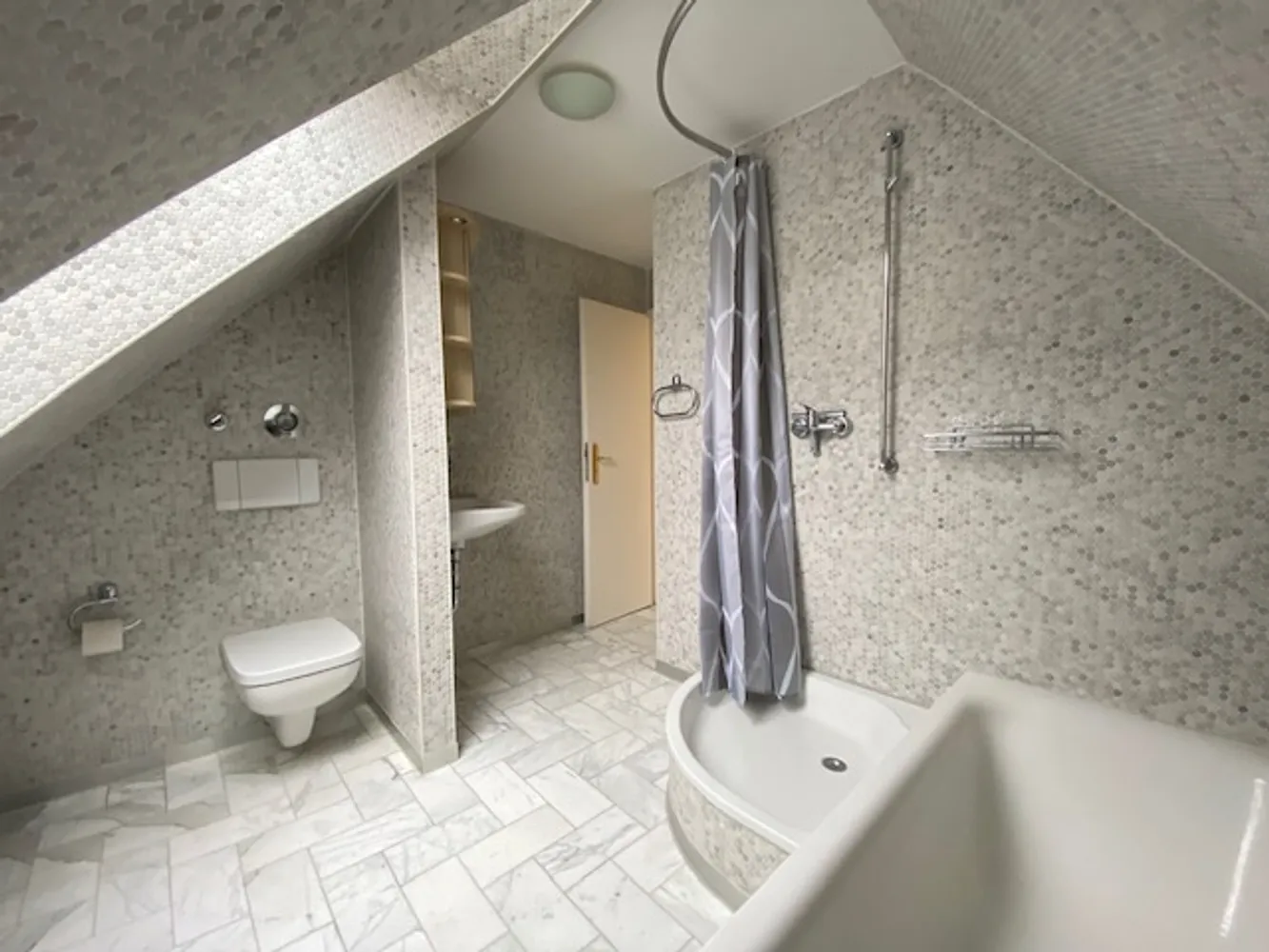 3 Zimmer Wohnung mit 59 m² in Stuttgart – Bild 3