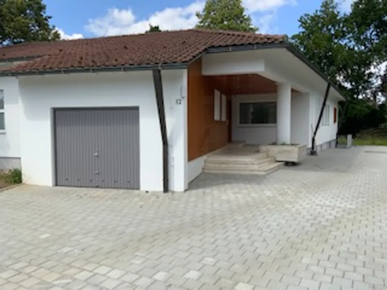 5 room house with 260 m² in Günzburg – Photo 5