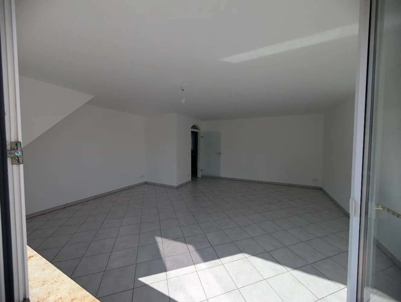 2 Zimmer Wohnung mit 82 m² in Essen – Bild 6