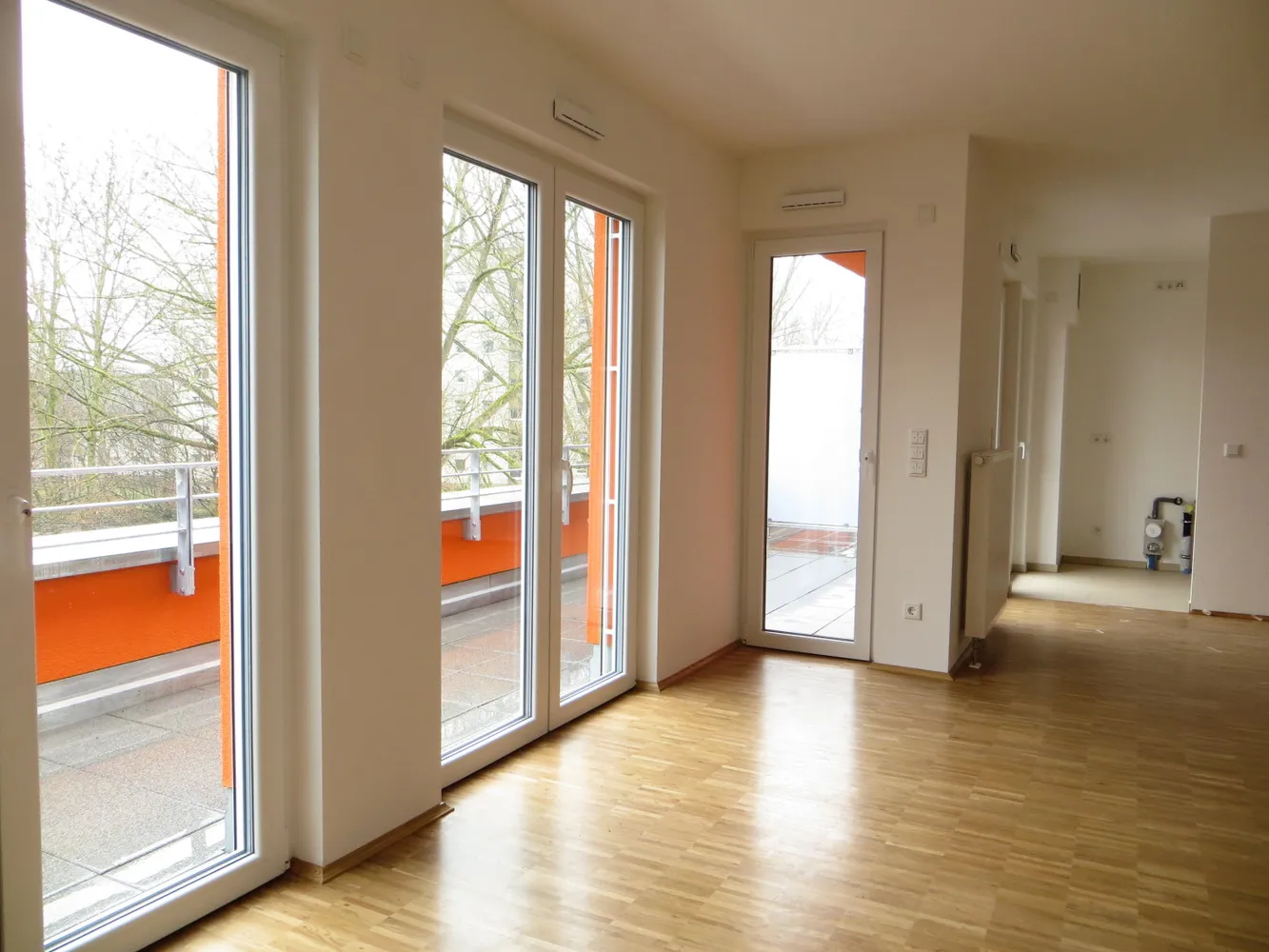2 Zimmer Wohnung mit 70 m² in Köln – Bild 3