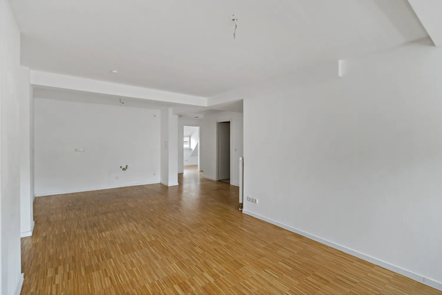 3 Zimmer Wohnung mit 75 m² in Halle (Saale) – Bild 2
