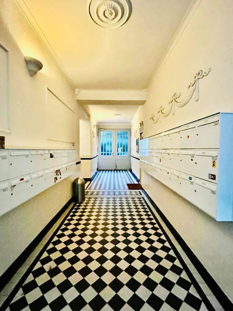 2 Zimmer Wohnung mit 68 m² in Berlin – Bild 2
