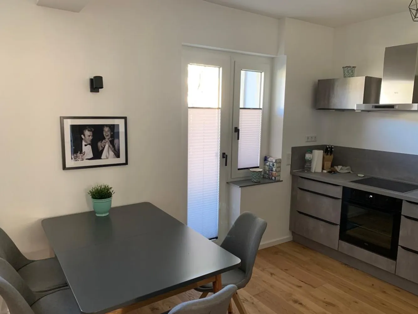2 Zimmer Wohnung mit 53 m² in Düsseldorf – Bild 3