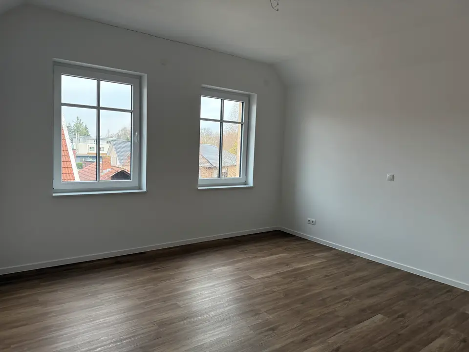 4 Zimmer Wohnung mit 159 m² in Papenburg – Bild 2