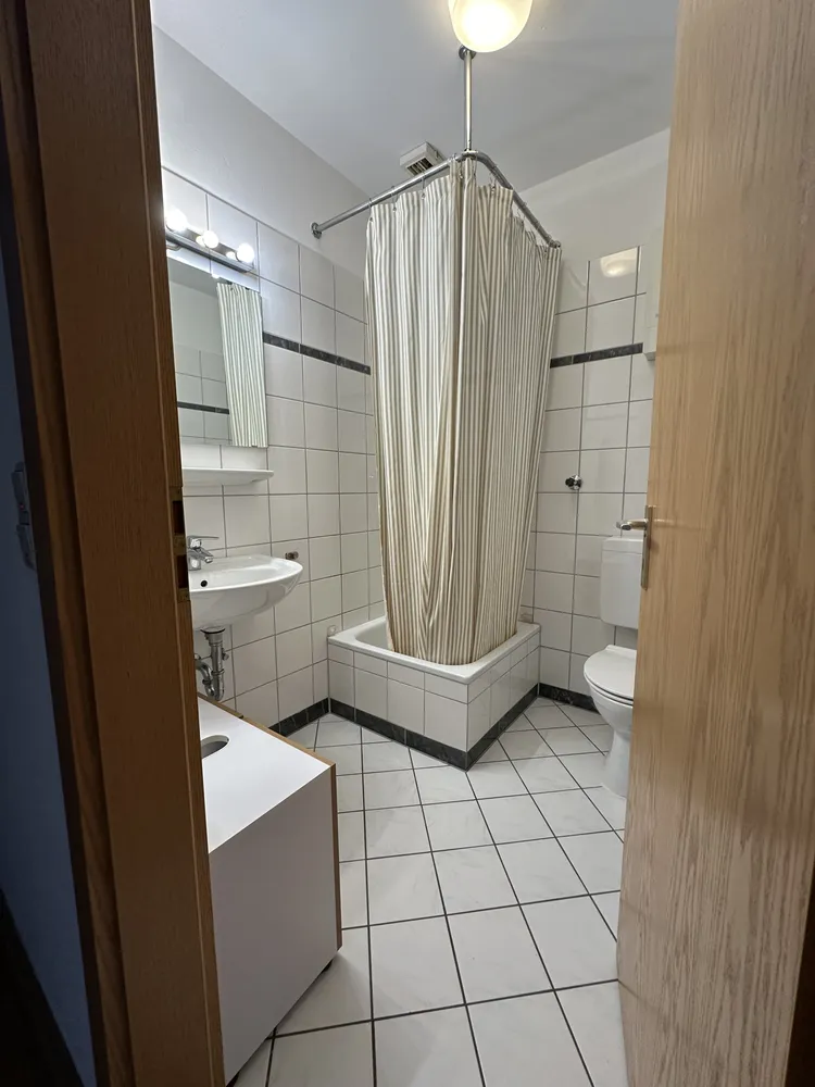 2 Zimmer Wohnung mit 54 m² in Düsseldorf – Bild 7