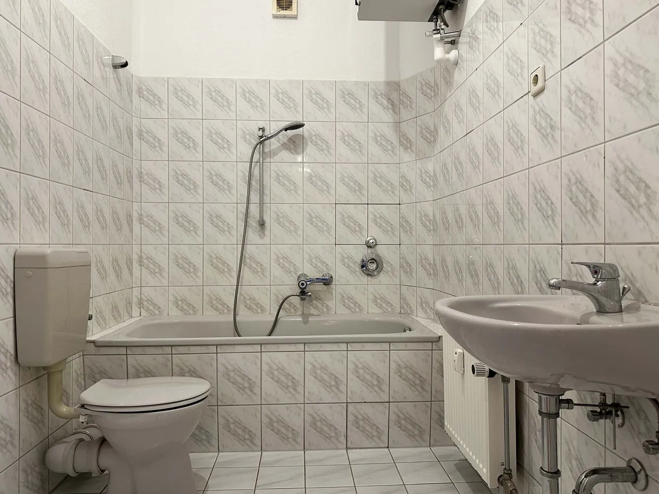 2 Zimmer Wohnung mit 75 m² in Halle (Saale) – Bild 7