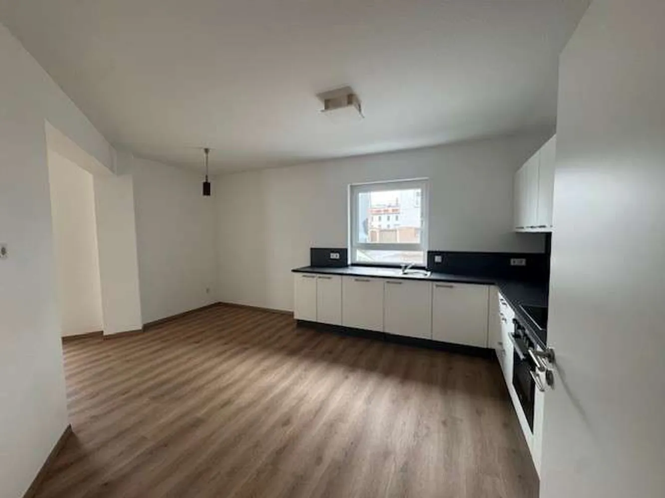 2 Zimmer Wohnung mit 106 m² in Limburg an der Lahn – Bild 9