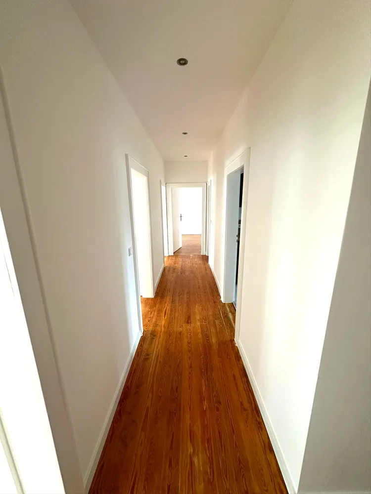 4 Zimmer Wohnung mit 130 m² in Homburg – Bild 6