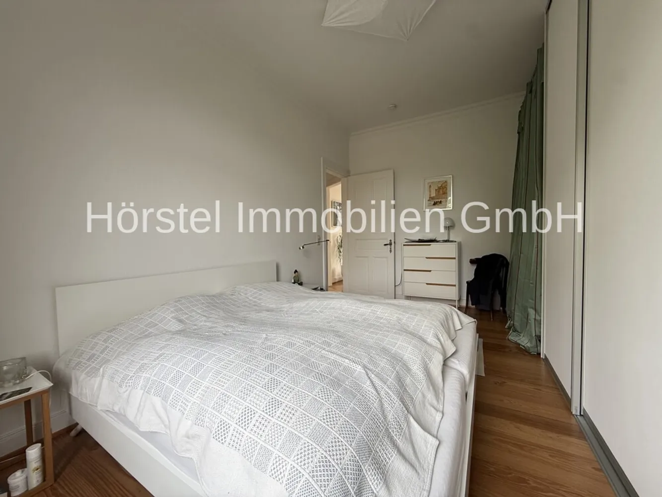 4 Zimmer Wohnung mit 98 m² in Hamburg – Bild 9
