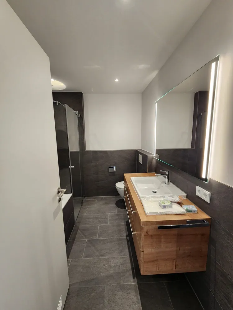 4 Zimmer Wohnung mit 100 m² in Wiesbaden – Bild 11