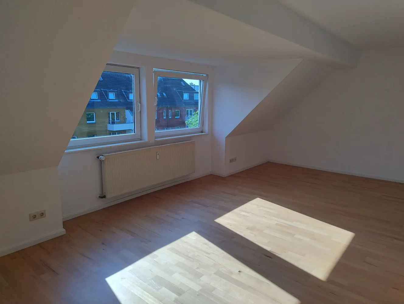1 room apartment with 45 m² in Cologne – Photo 4