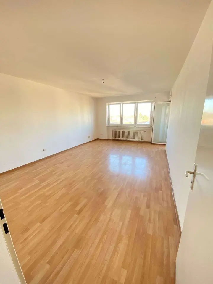 4 Zimmer Wohnung mit 111 m² in Aschaffenburg – Bild 8