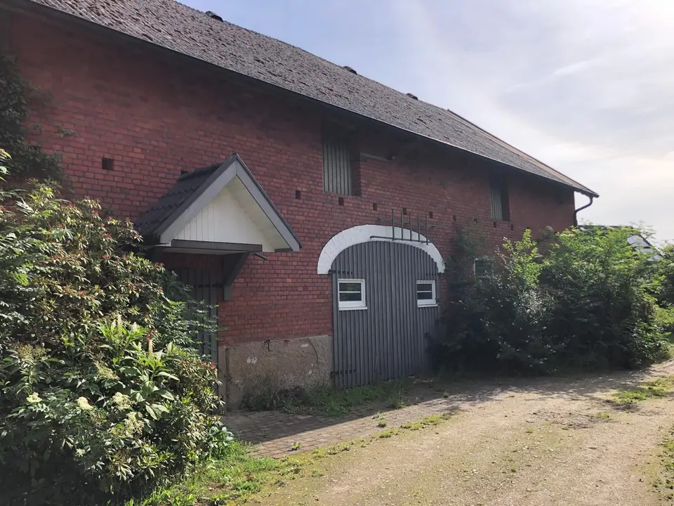 6 Zimmer Wohnung mit 250 m² in Uelzen – Bild 2