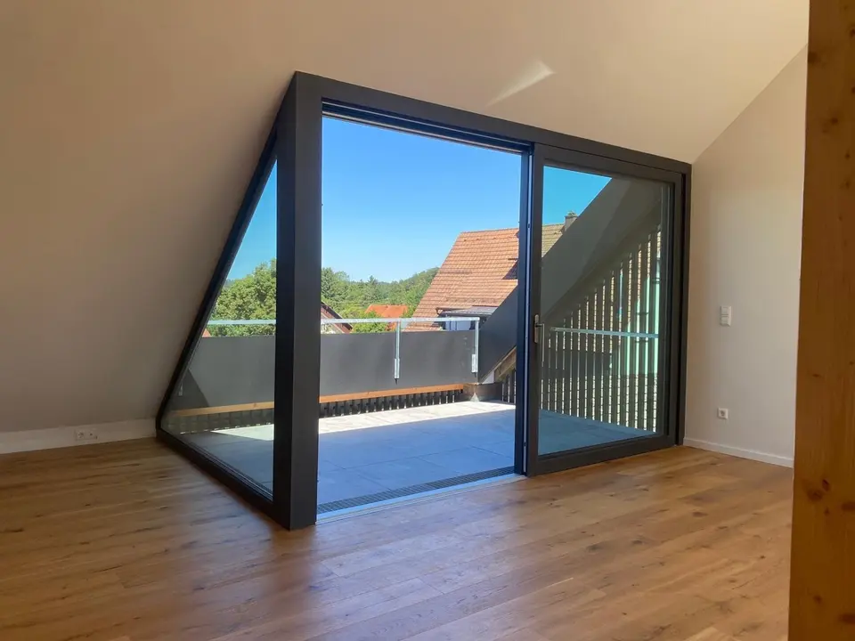 6 Zimmer Wohnung mit 142 m² in Weingarten – Bild 4