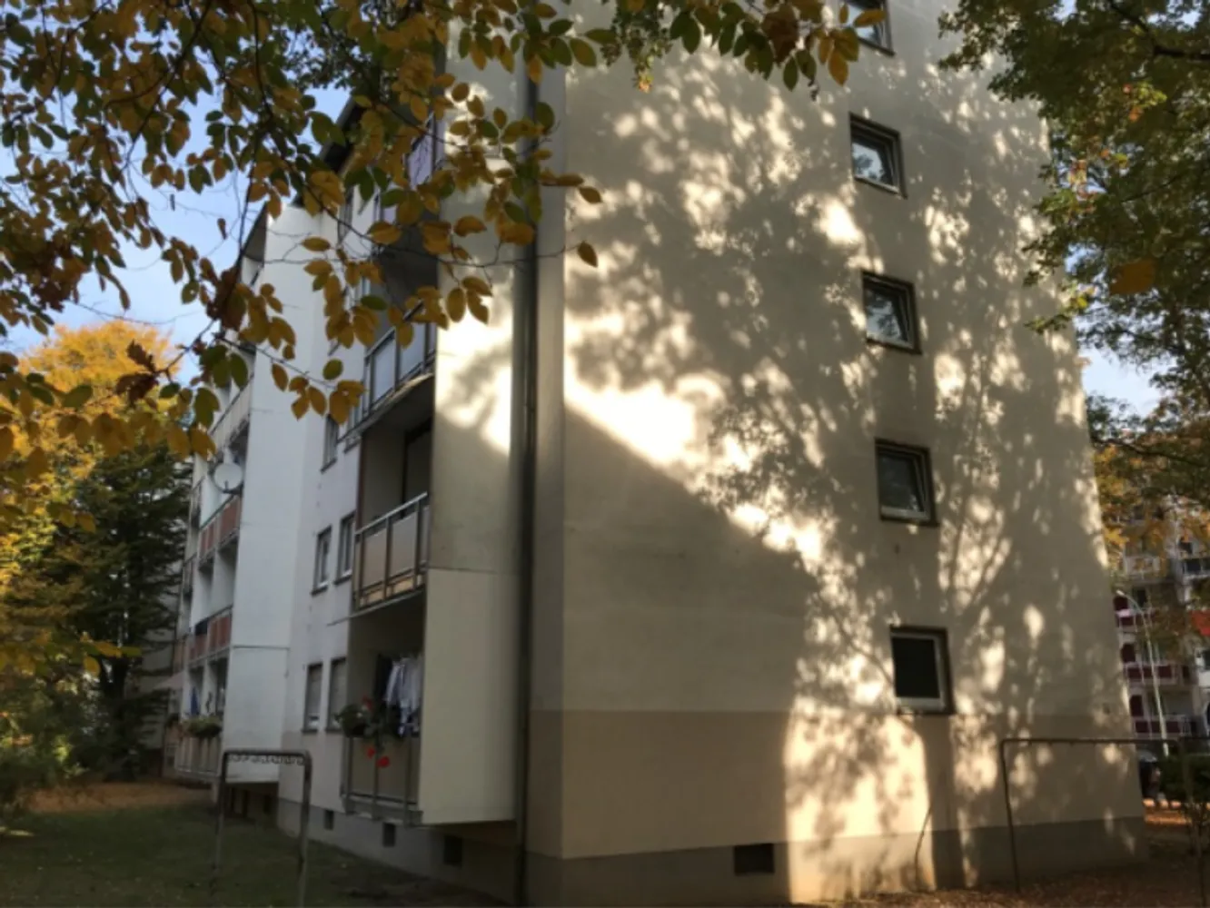 2 room apartment with 50 m² in Frankfurt am Main – Photo 3