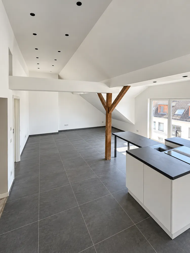 3 Zimmer Wohnung mit 80 m² in Hannover – Bild 2