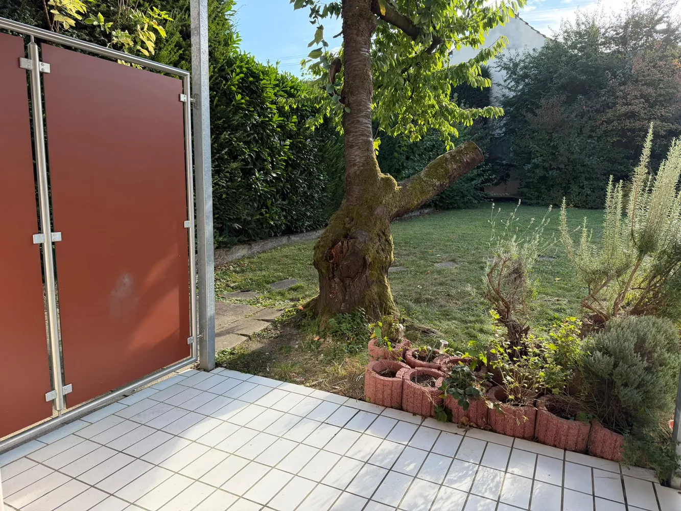 3 Zimmer Wohnung mit 75 m² in Frankfurt am Main – Bild 2