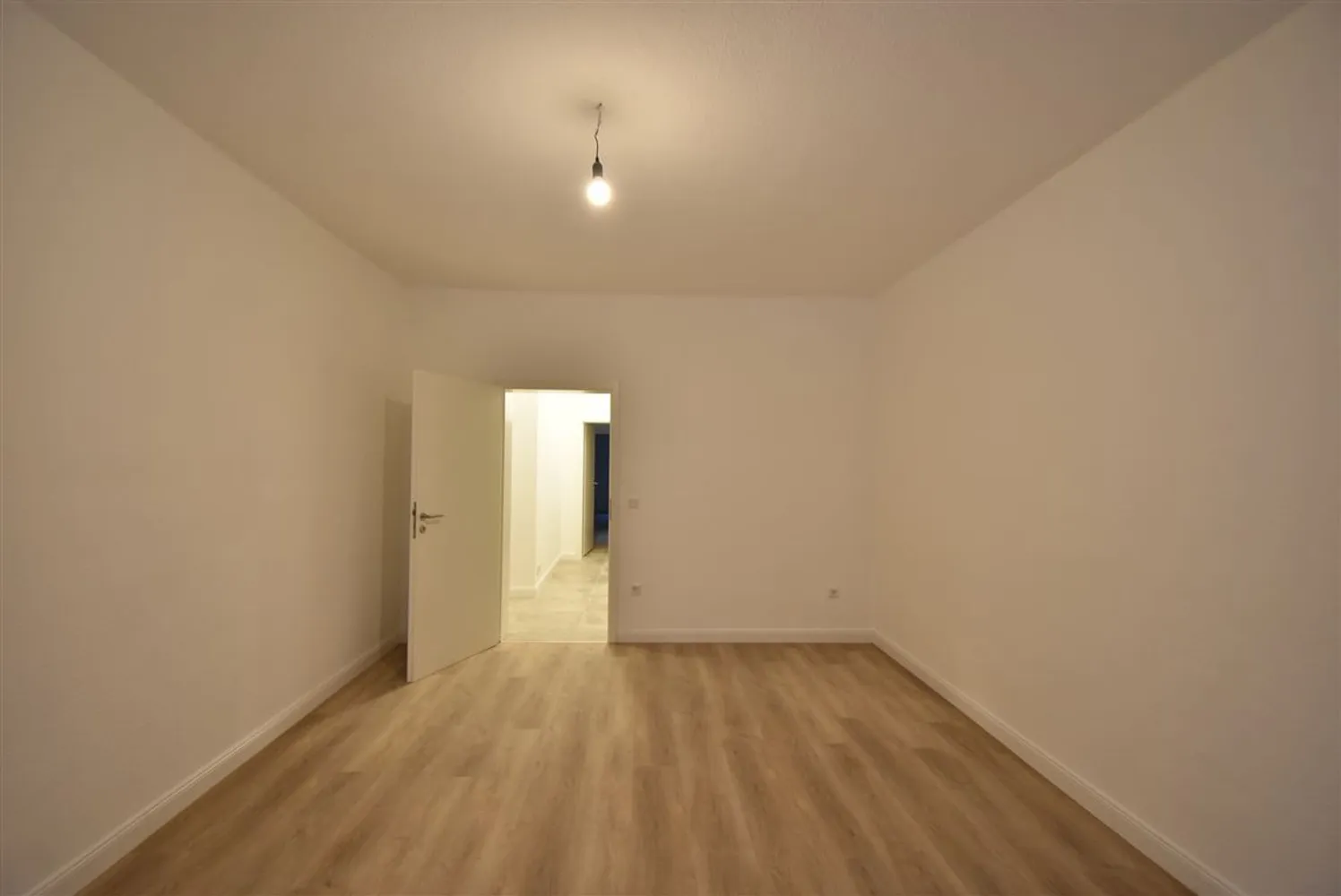 4 Zimmer Wohnung mit 86 m² in Essen – Bild 2