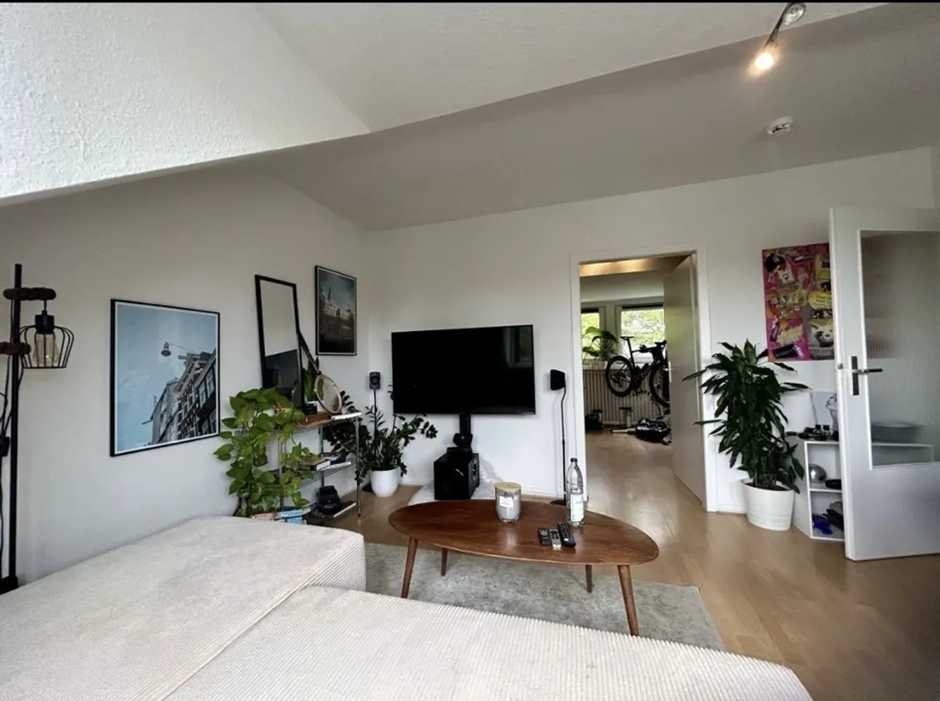 2 Zimmer Wohnung mit 40 m² in Köln – Bild 2