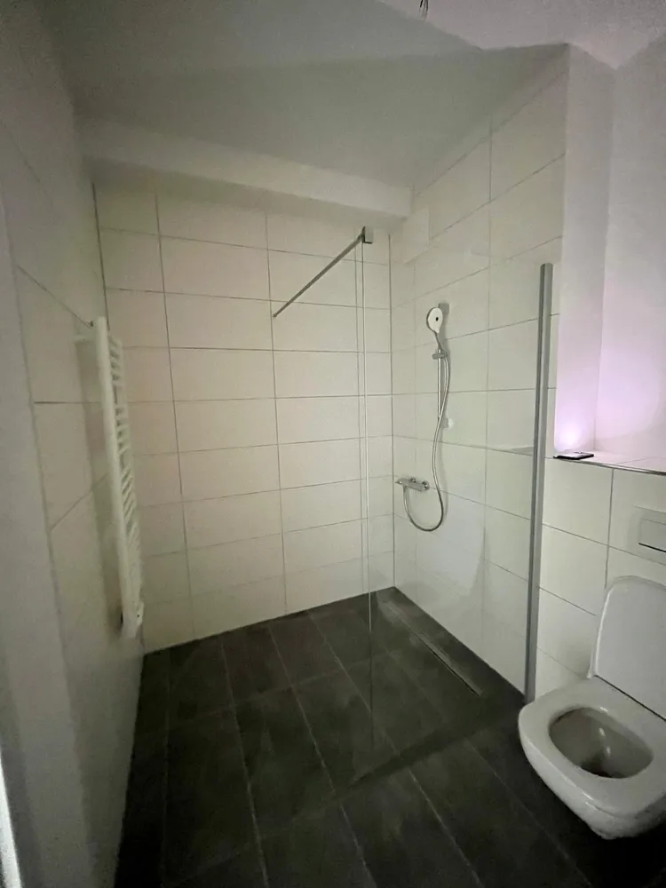 2 Zimmer Wohnung mit 56 m² in Berlin – Bild 6