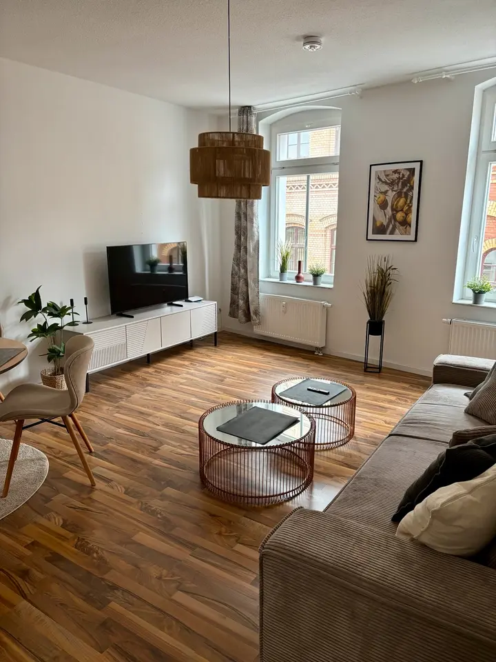 Shared room with 42 m² in Magdeburg – Photo 1