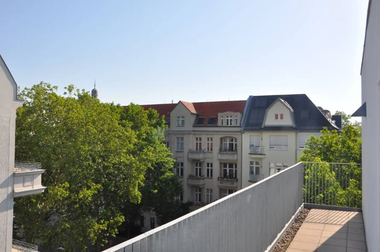 3 Zimmer Wohnung mit 87 m² in Berlin – Bild 3