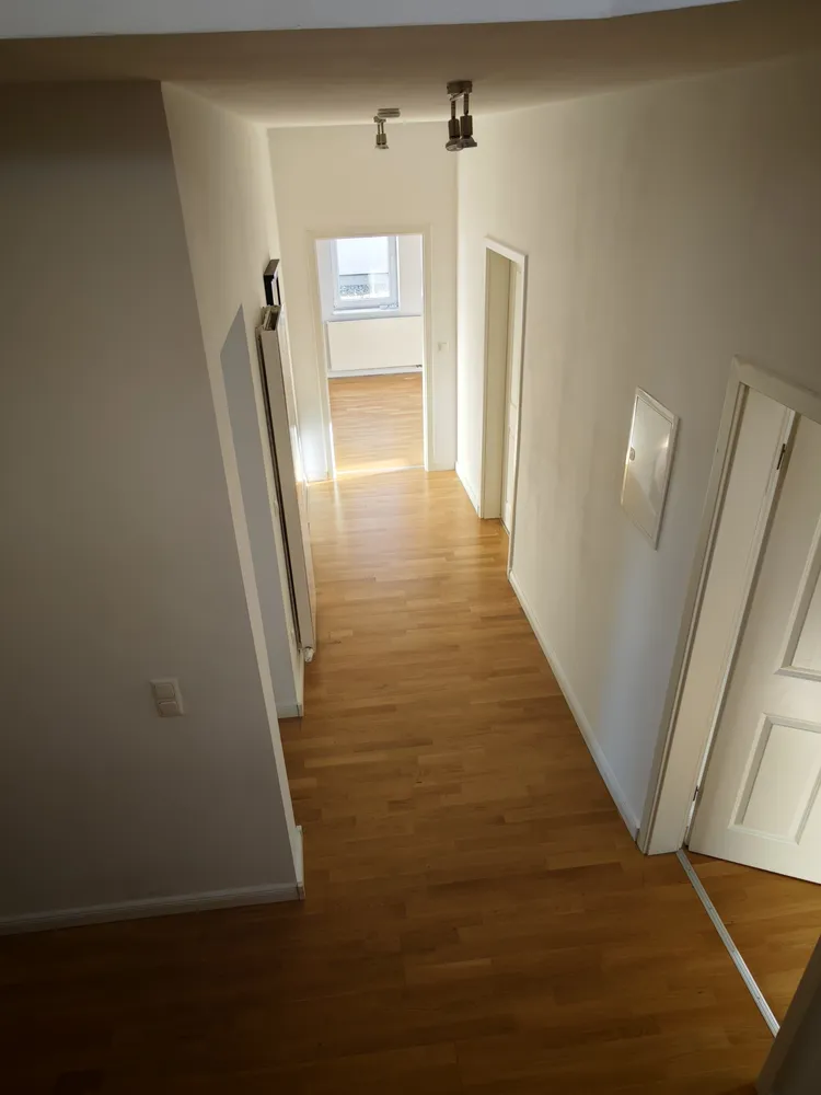 2 Zimmer Wohnung mit 104 m² in Hannover – Bild 3