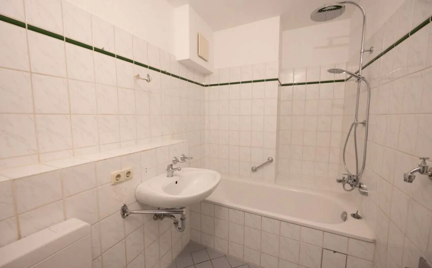 2 Zimmer Wohnung mit 50 m² in Hamburg – Bild 9