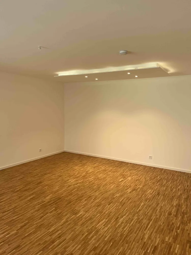 2 room apartment with 70 m² in Cologne – Photo 2