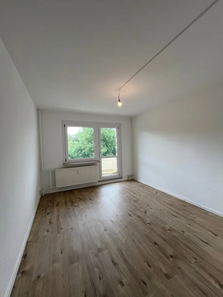 2 Zimmer Wohnung mit 35 m² in Halle (Saale) – Bild 3