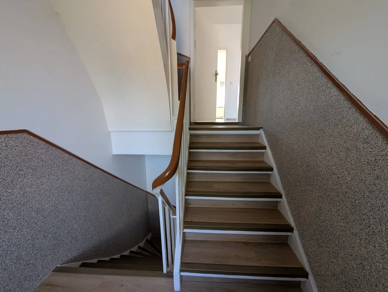 3 Zimmer Wohnung mit 60 m² in Hamm – Bild 2