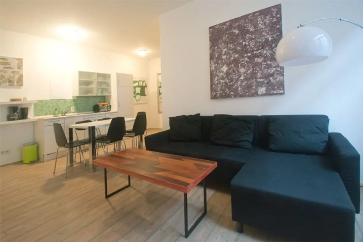 2 Zimmer Wohnung mit 31 m² in Berlin – Bild 2