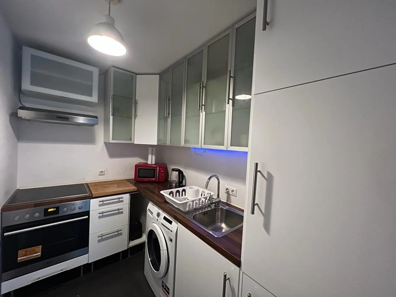 2 Zimmer Wohnung mit 70 m² in München – Bild 4