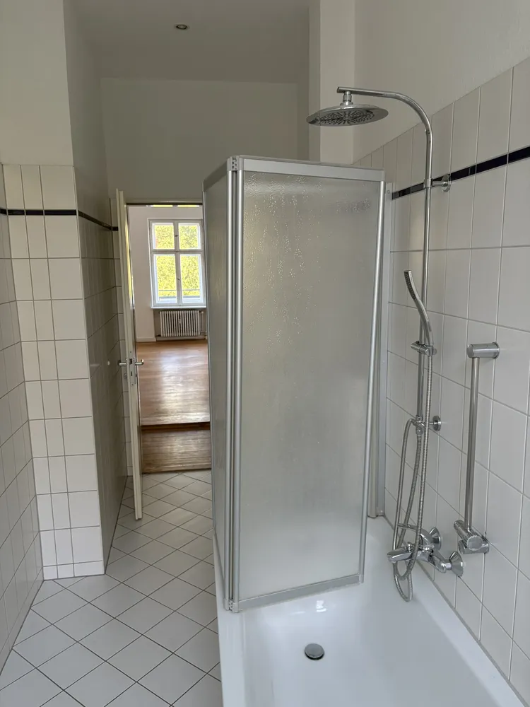 2 Zimmer Wohnung mit 65 m² in Berlin – Bild 6