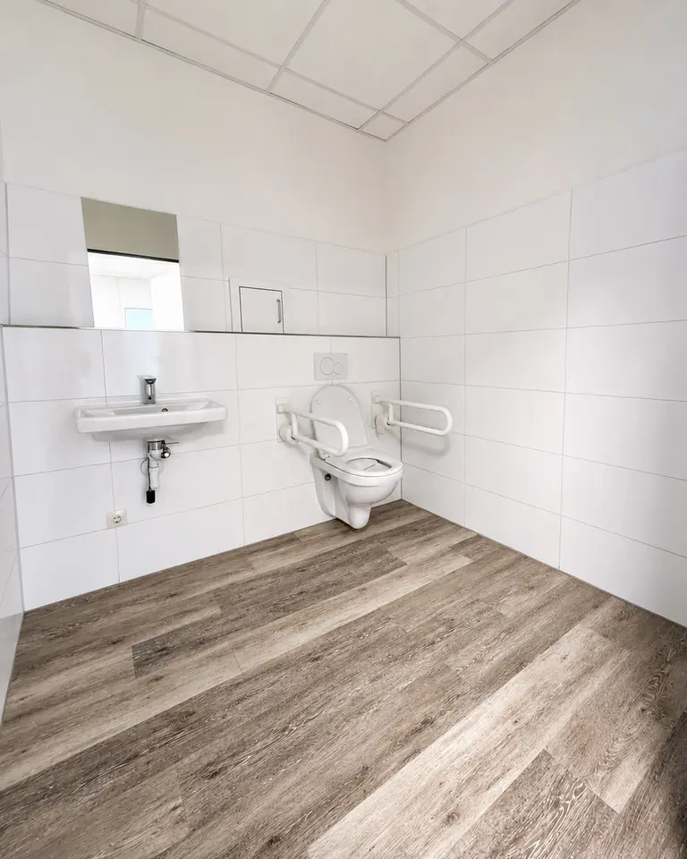 7 Zimmer Wohnung mit 212 m² in Düren – Bild 5