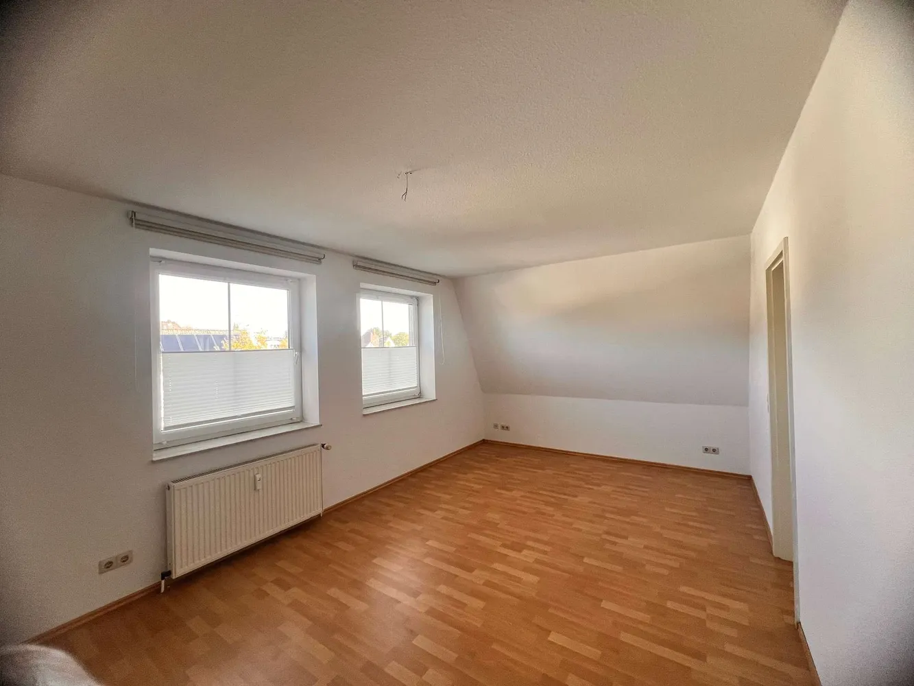 3 Zimmer Wohnung mit 110 m² in Bremerhaven – Bild 8