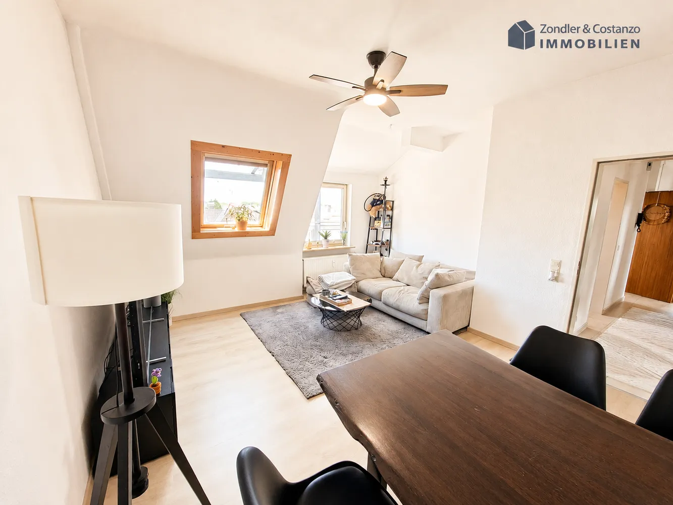 4 Zimmer Wohnung mit 89 m² in Stuttgart – Bild 2