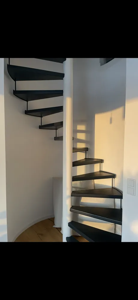 2 room apartment with 80 m² in Düsseldorf – Photo 1