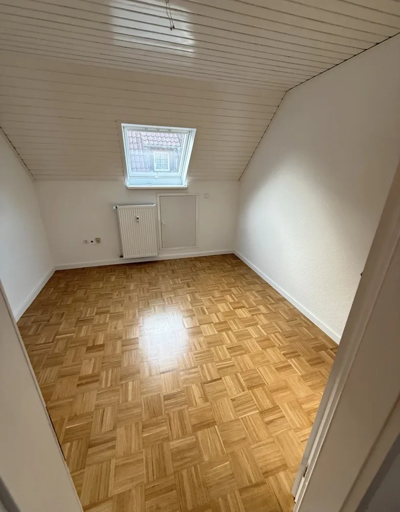 4 Zimmer Wohnung mit 90 m² in Bruchsal – Bild 2