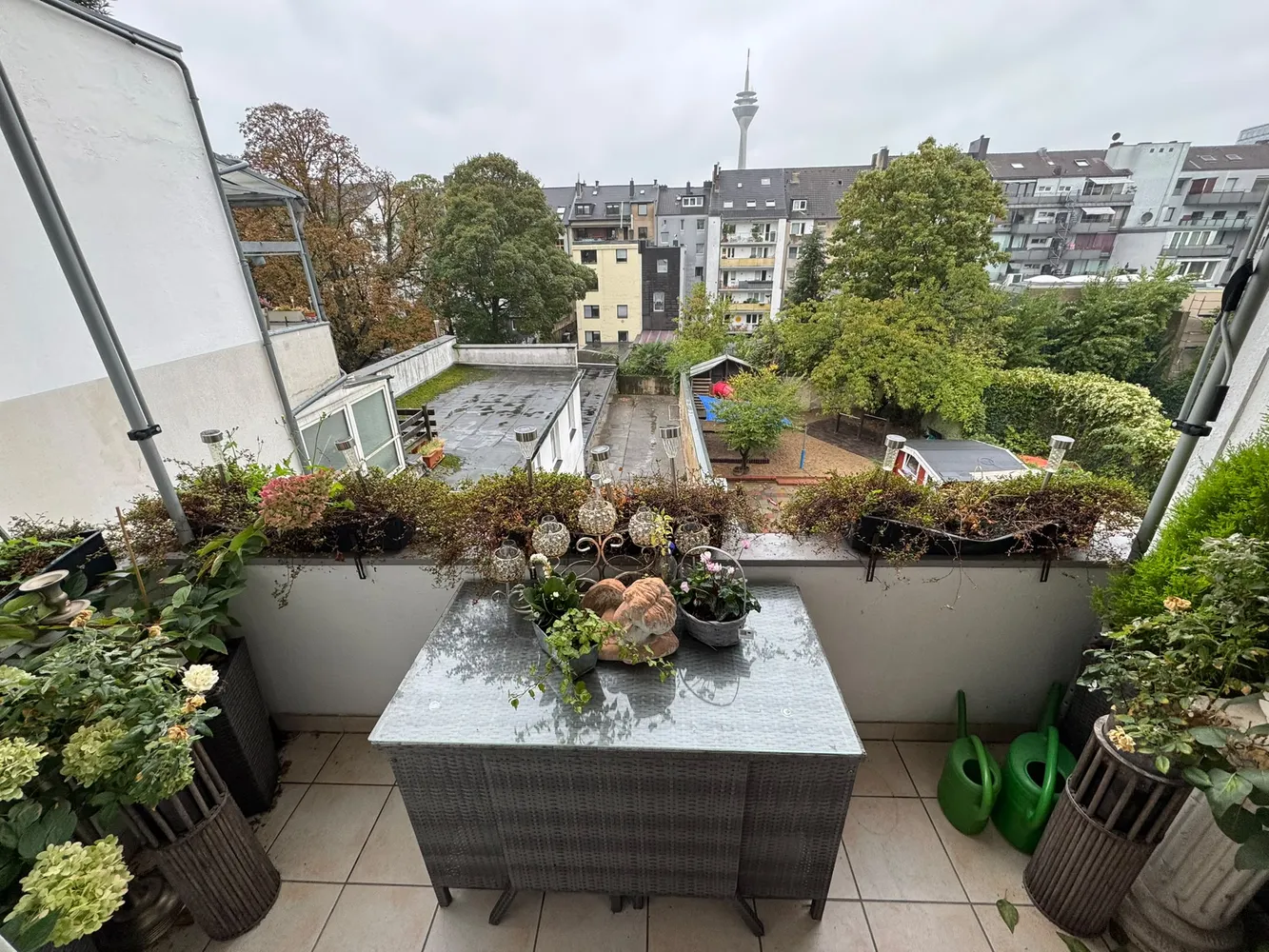 2 room apartment with 60 m² in Düsseldorf – Photo 3