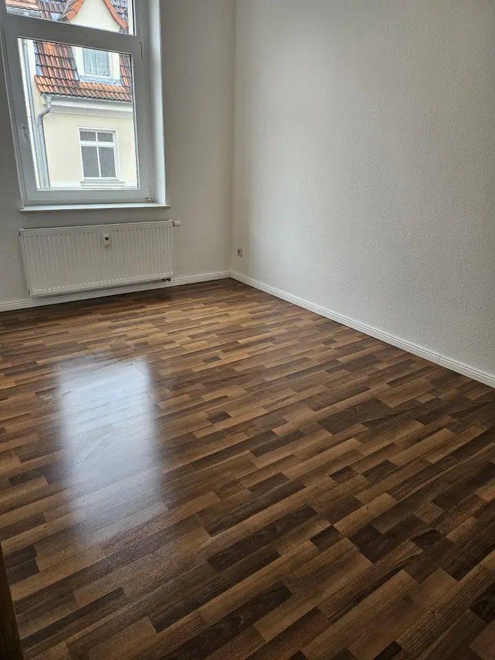 4 Zimmer Wohnung mit 88 m² in Werdau – Bild 2